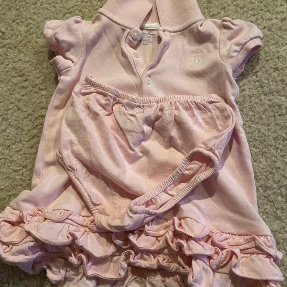 Polo pink dress with bottoms